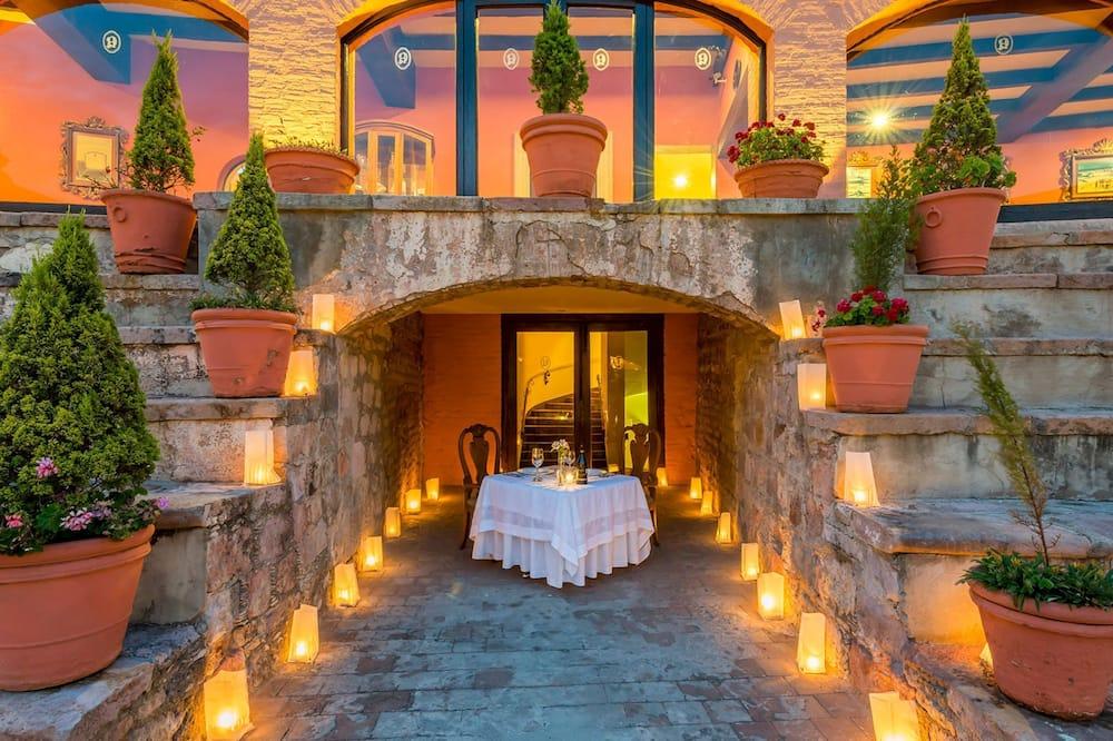 / Expedia Group image