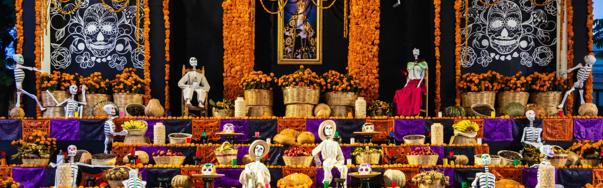 8 destinos para vivir la celebración del Día de Muertos en México - KAYAK  Blog México