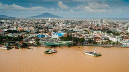 Busca vuelos baratos a Navegantes