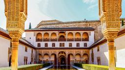 Busca vuelos baratos a Granada
