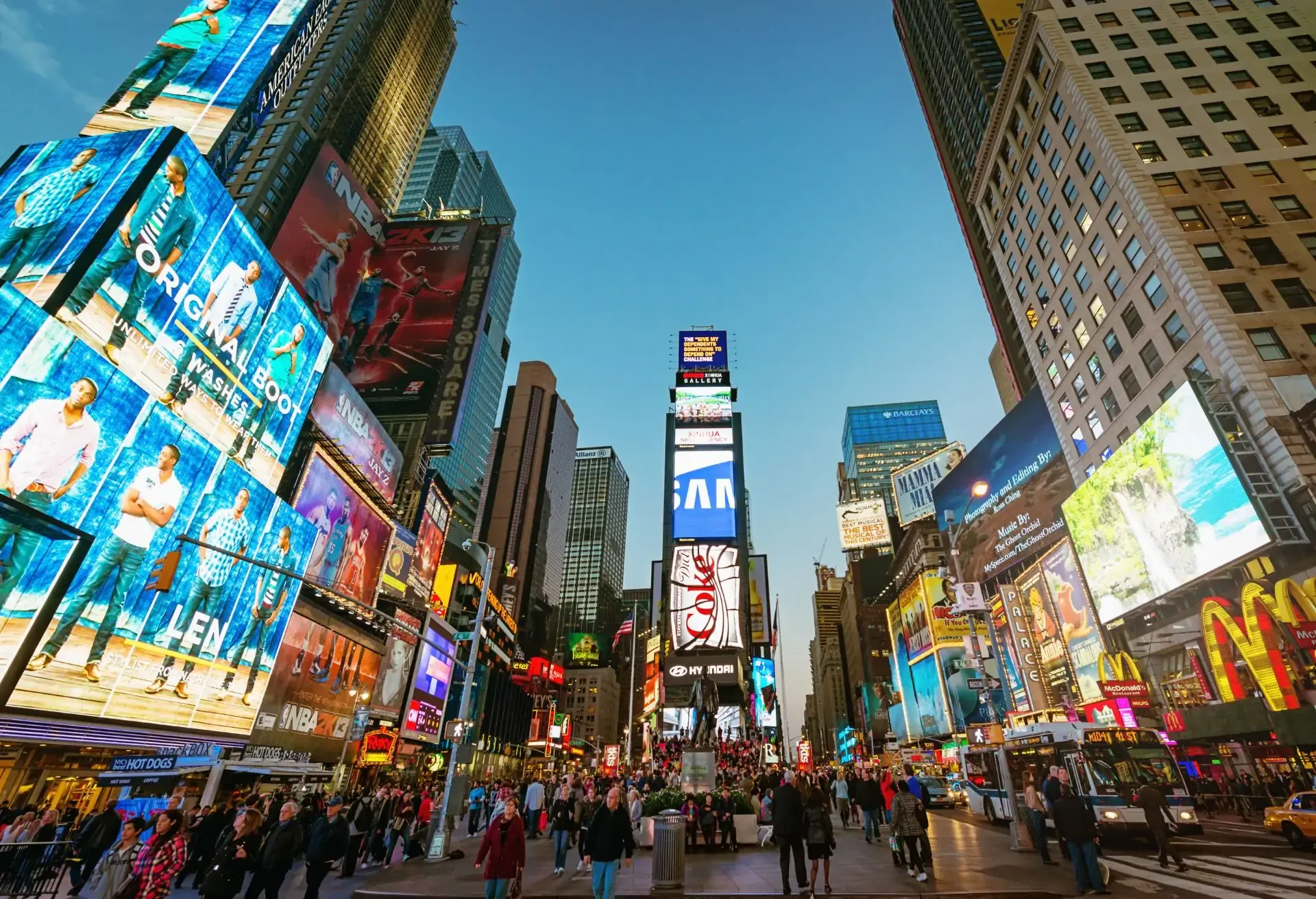 flexi_new-york_1920x1312_worldcupxcitygoals_sub-usa