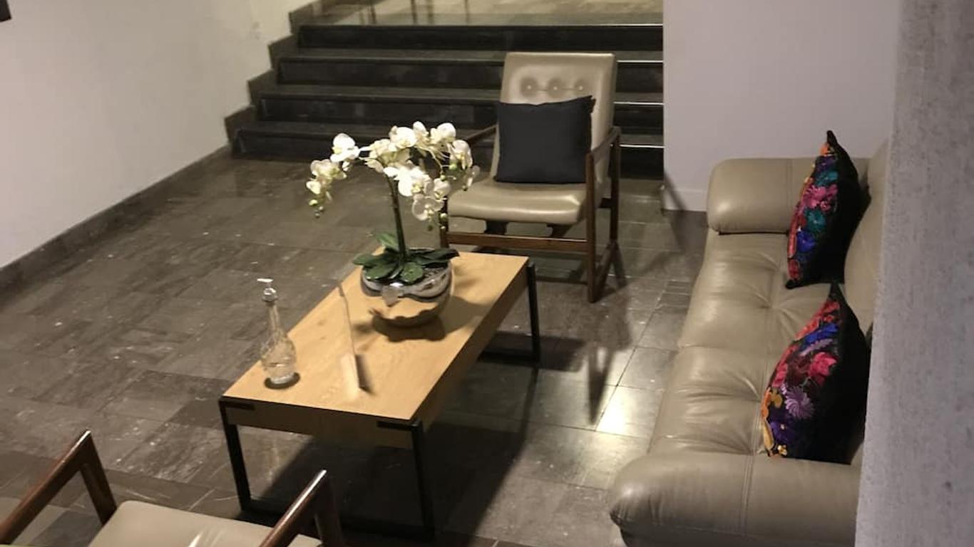 Hotel Emperador centro Guadalajara y Remodelado