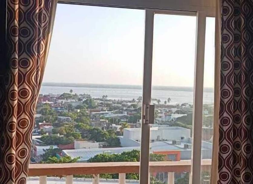 Otro Foto