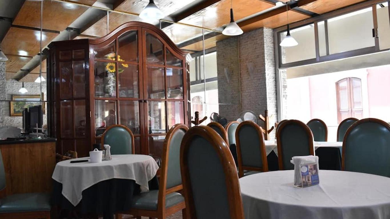 Hotel Ram Val