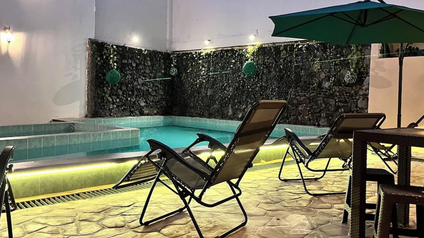 Hotel Las Brisas