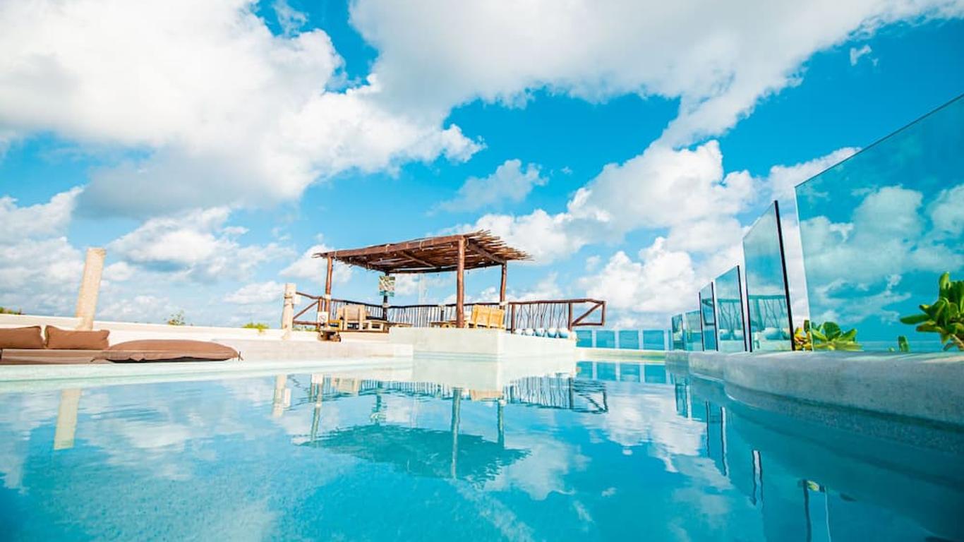 Spirit Holbox