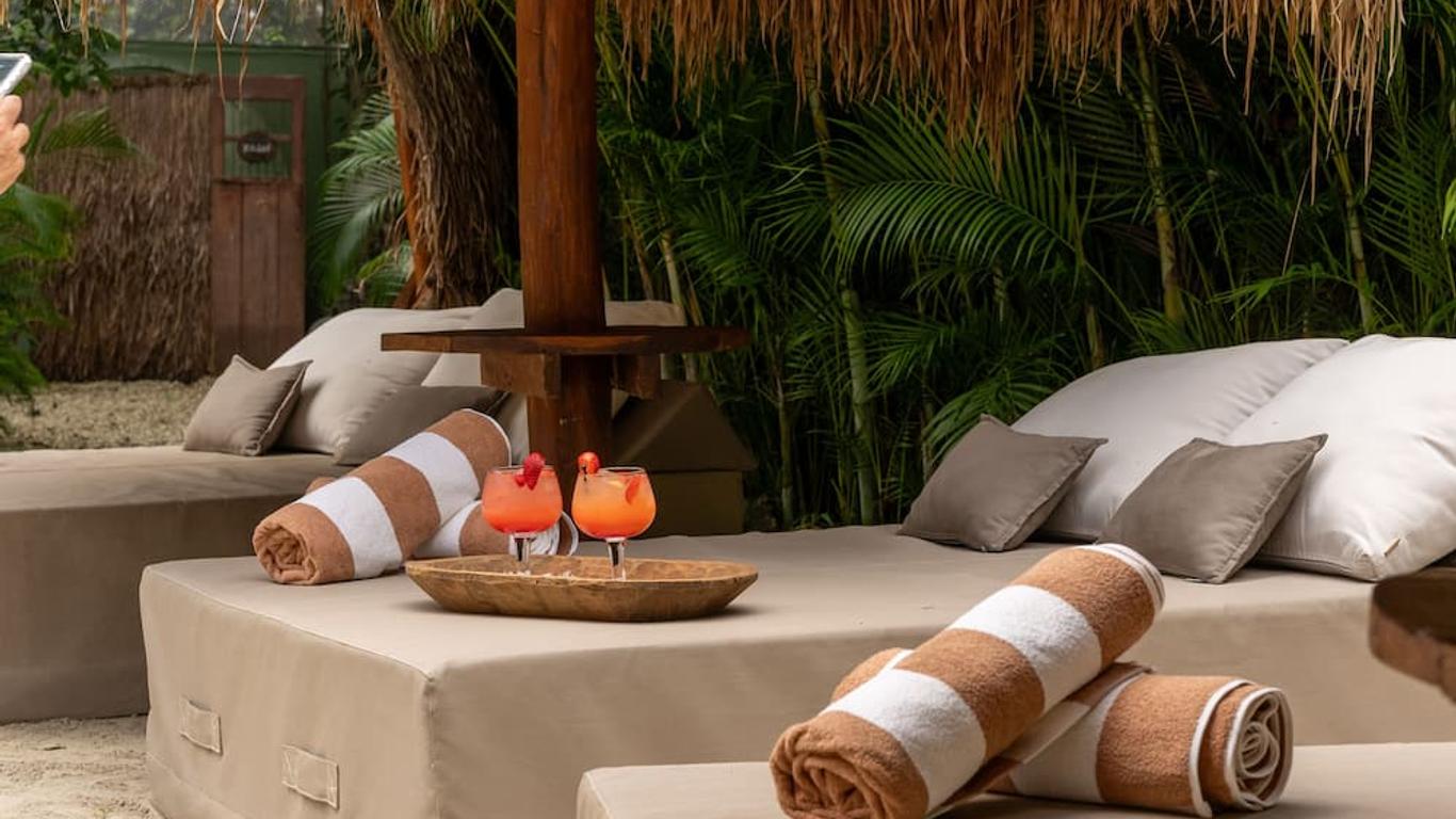 Oom Bubble Boutique Riviera Cancun - Adults Only