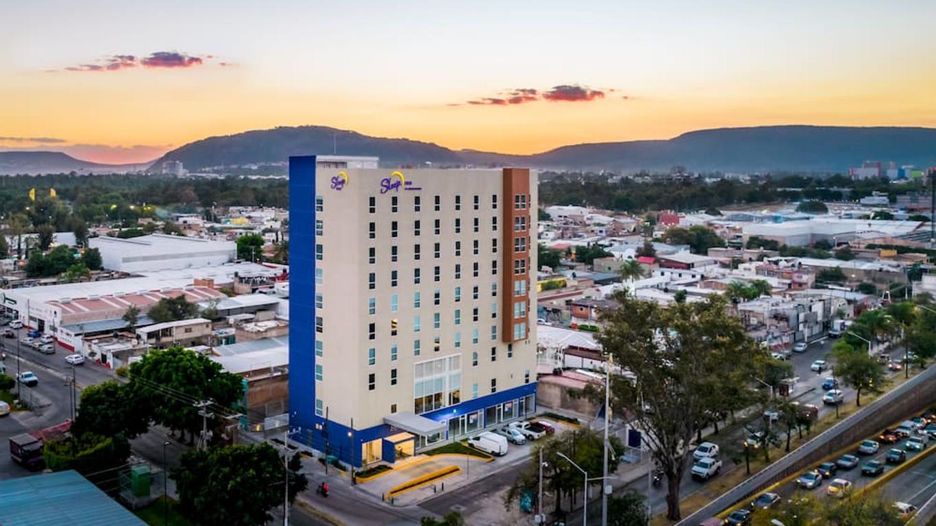 Sleep Inn Guadalajara Galerias