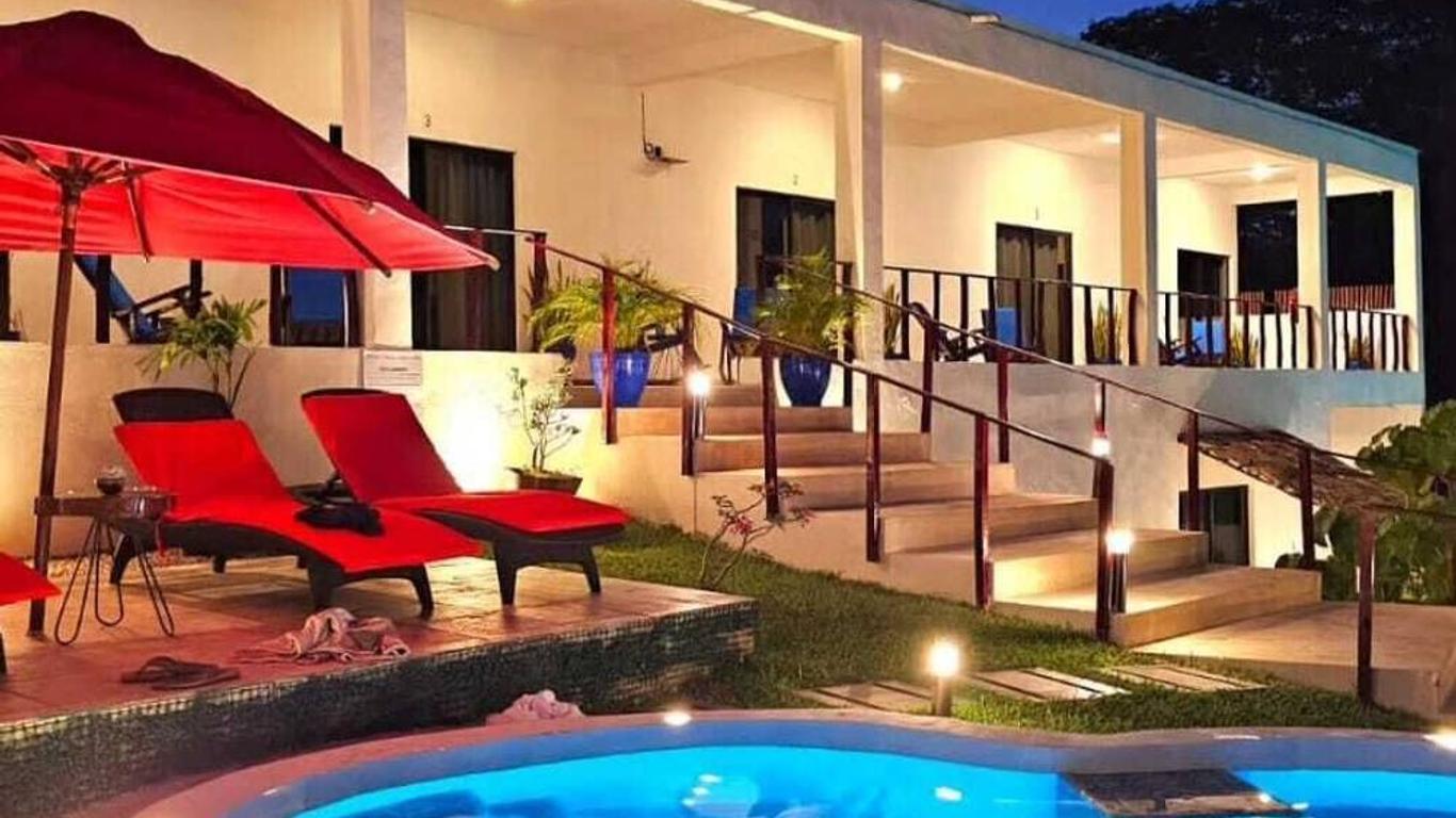 Mayan Majesty Boutique Hotel