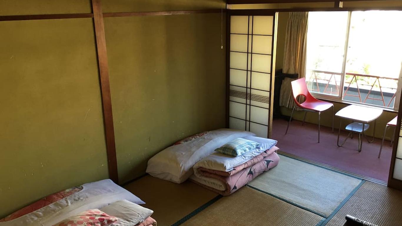 Miyoshiya Ryokan