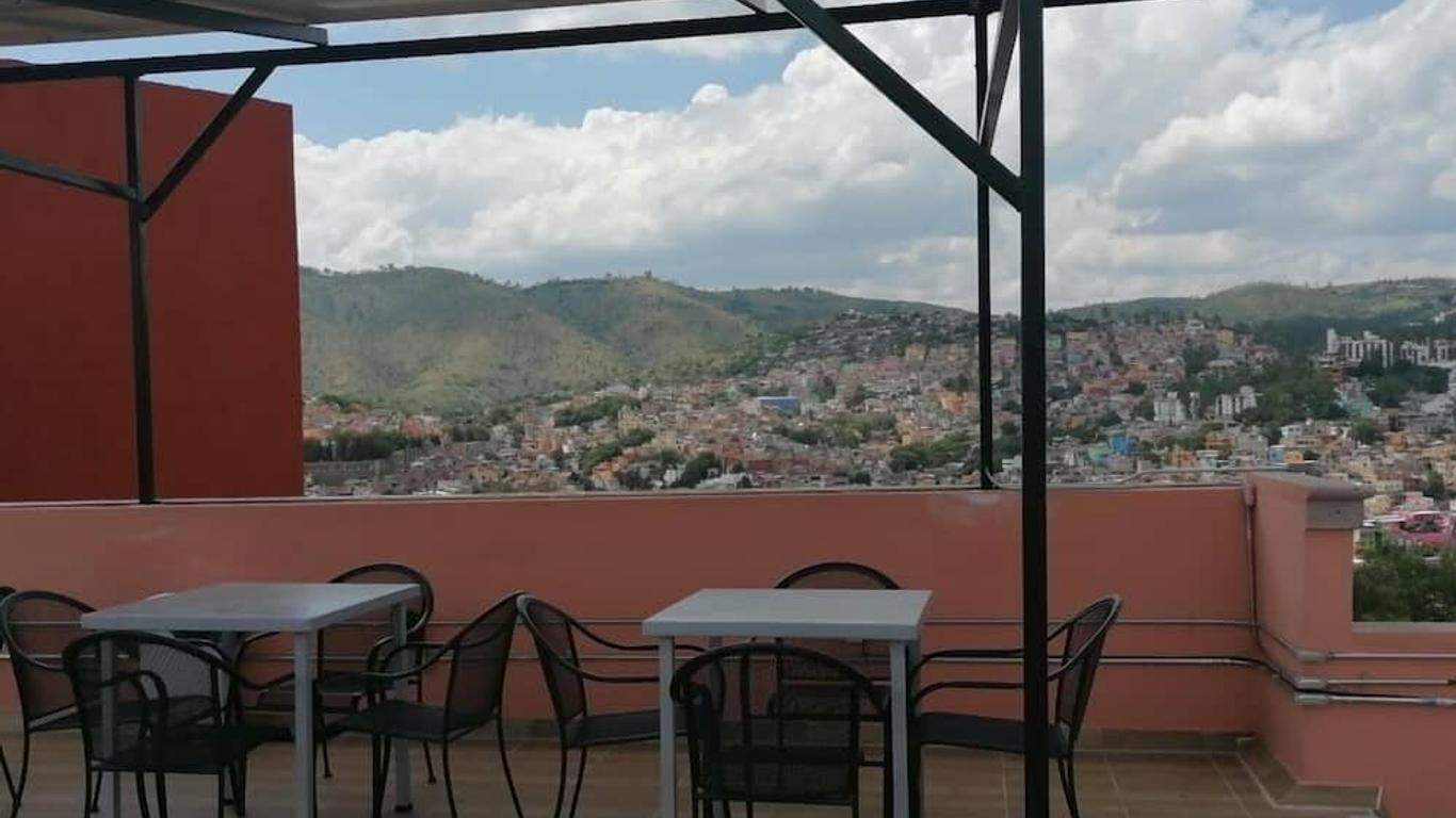 Hotel Casa Autora 40