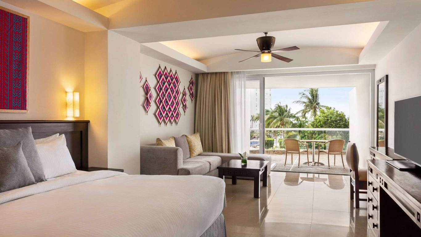 Wyndham Alltra Vallarta