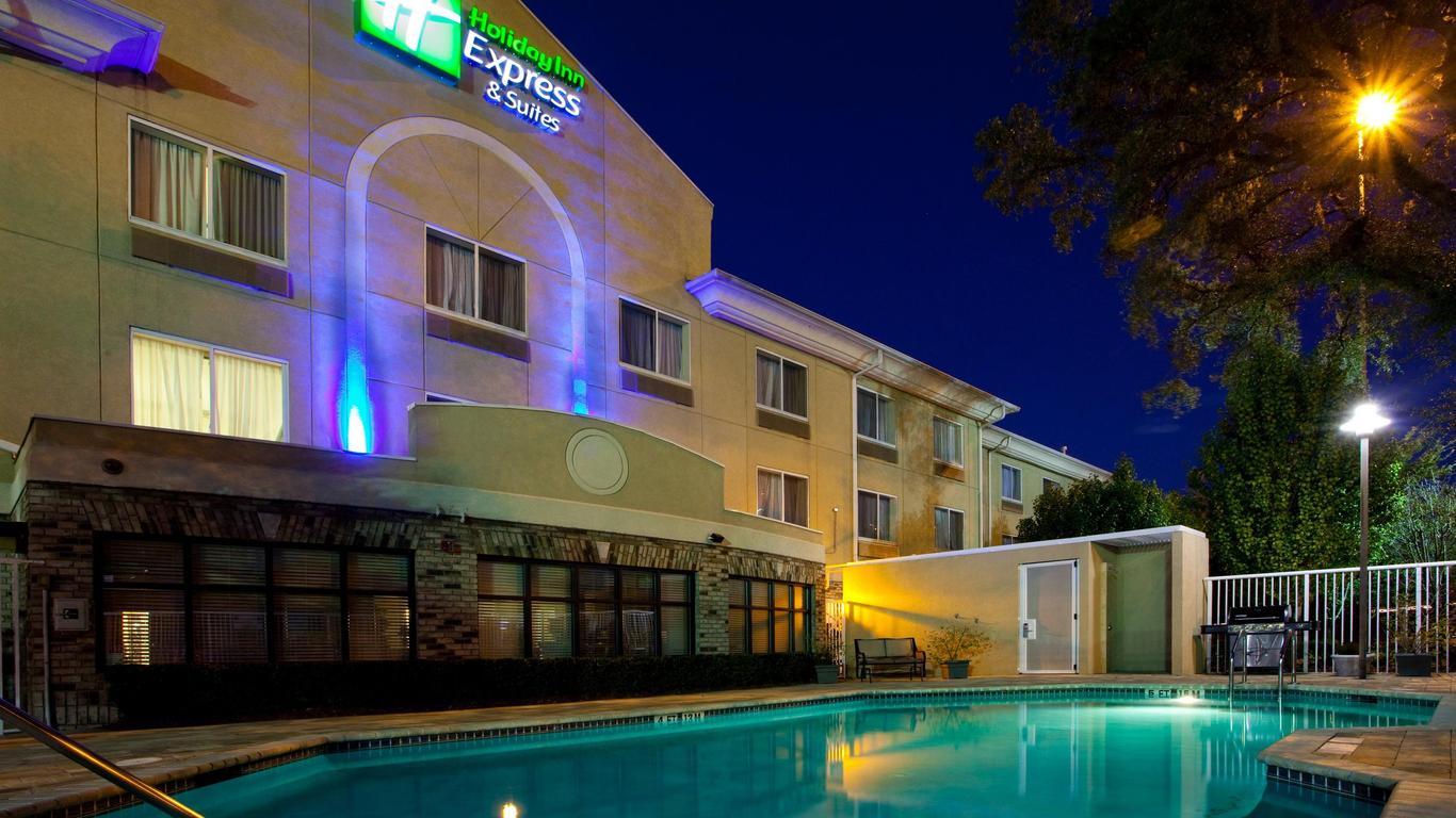 Holiday Inn Express Hotel & Suites Jacksonville-Blount Island