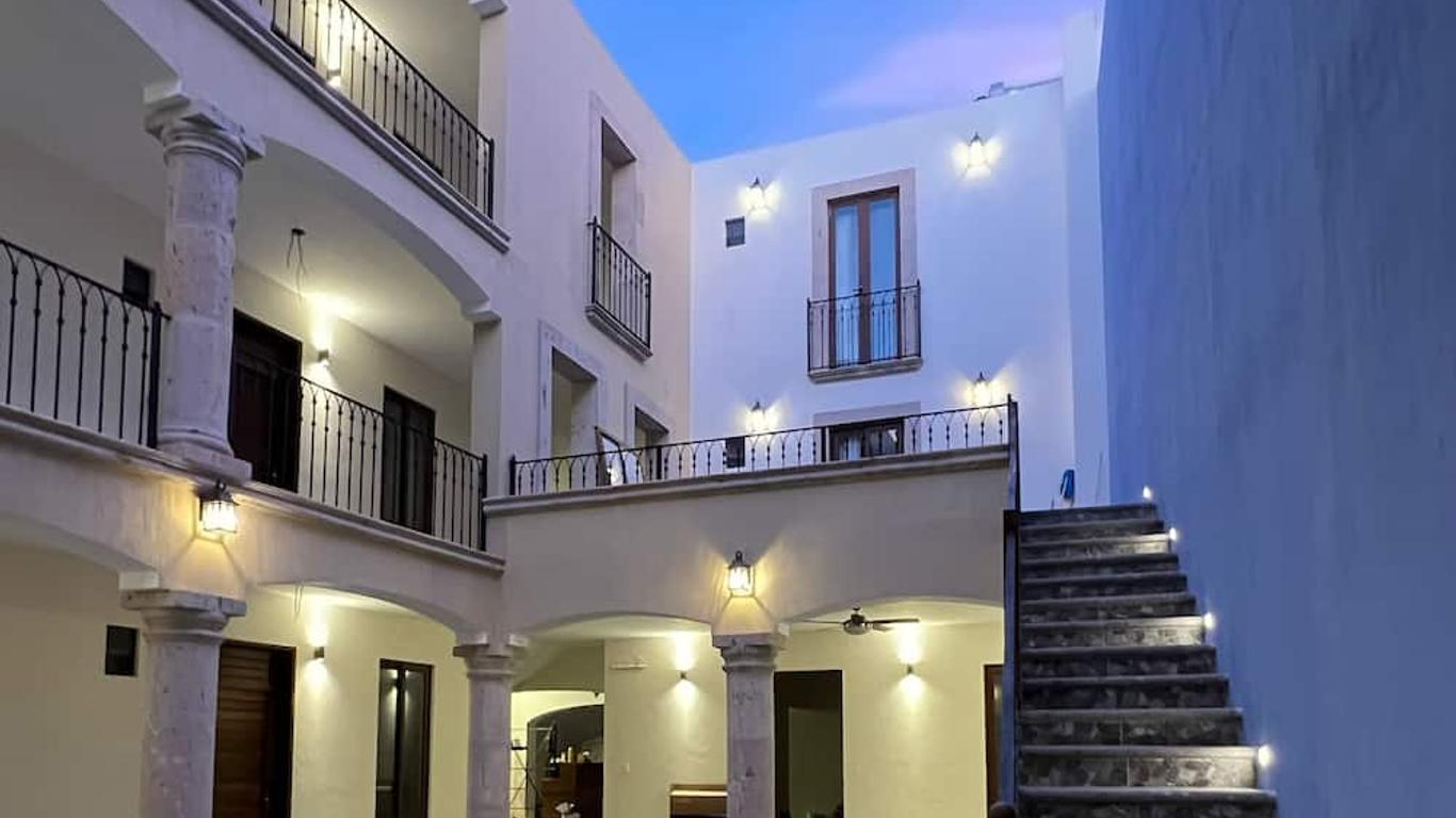 Casona 1530