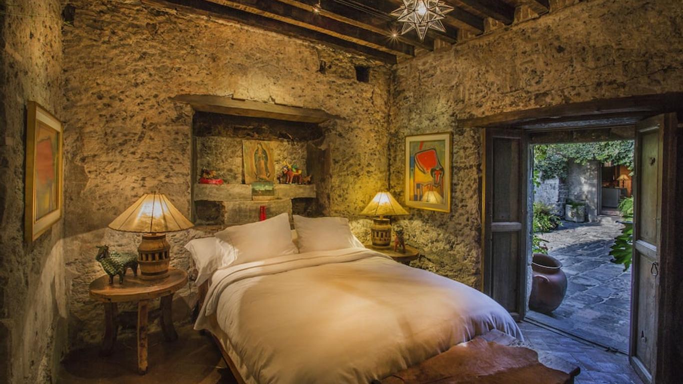 Hacienda Las Amantes