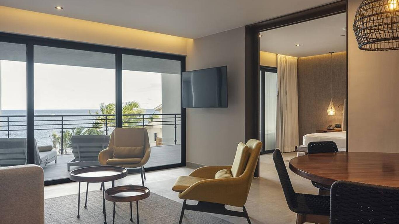 The Fives Oceanfront