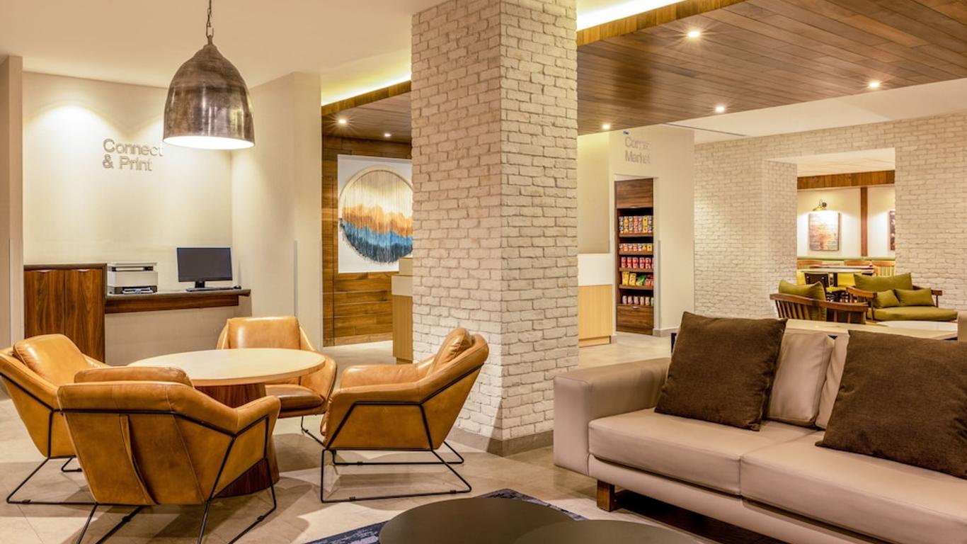 Fairfield by Marriott Inn & Suites Cancun Downtown