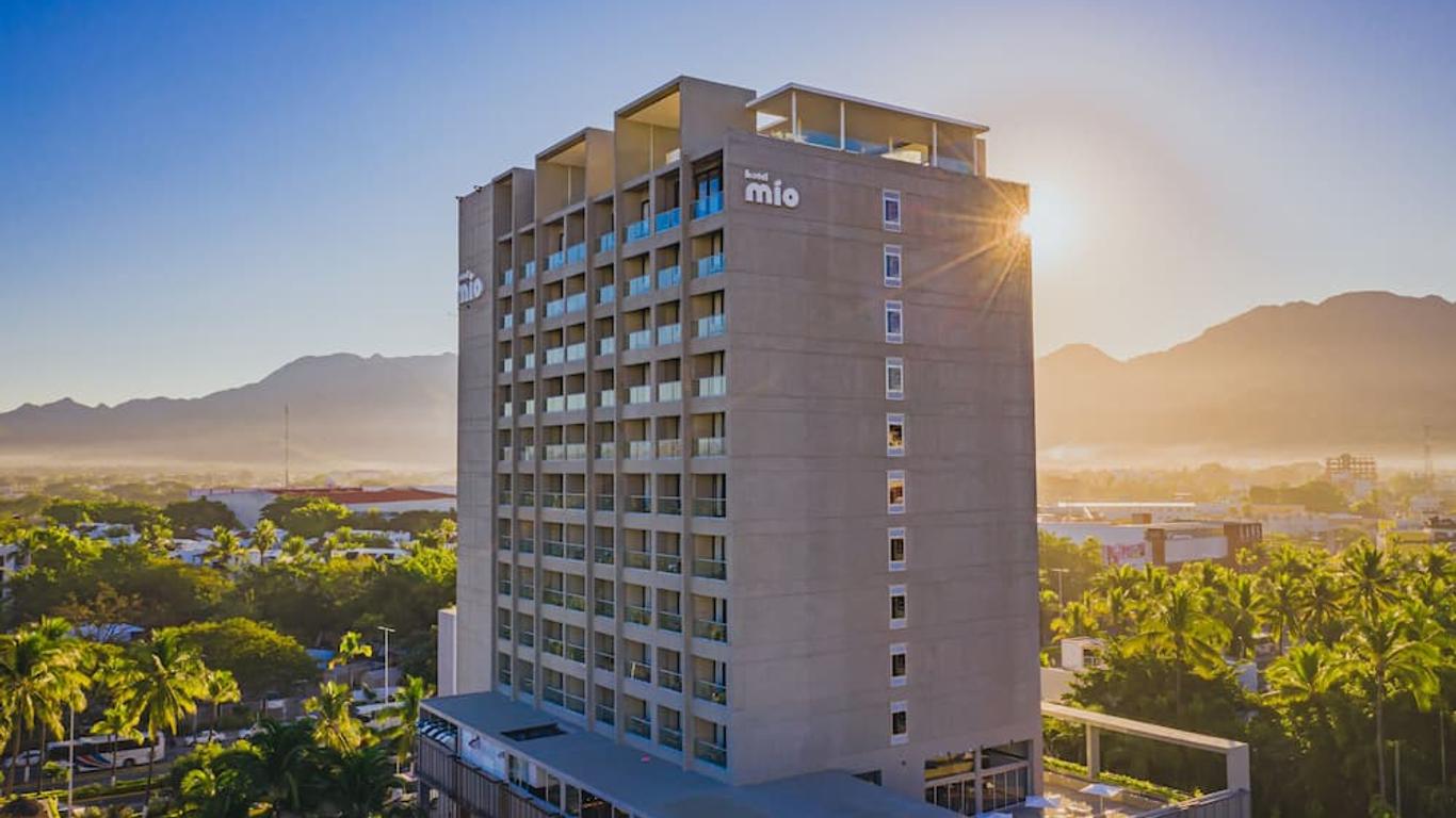 Hotel Mio Vallarta Unique & Different- Adults Only