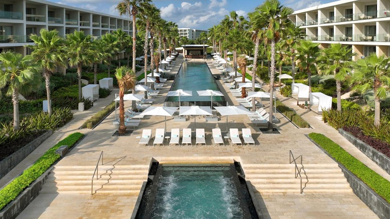Family Selection at Grand Palladium Costa Mujeres Resort & Spa