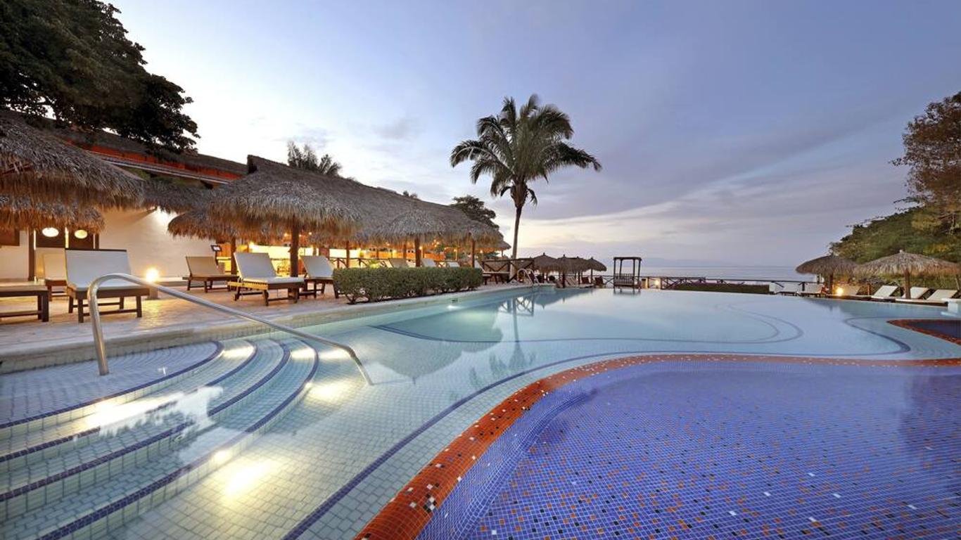 Family Selection at Grand Palladium Vallarta Resort & Spa
