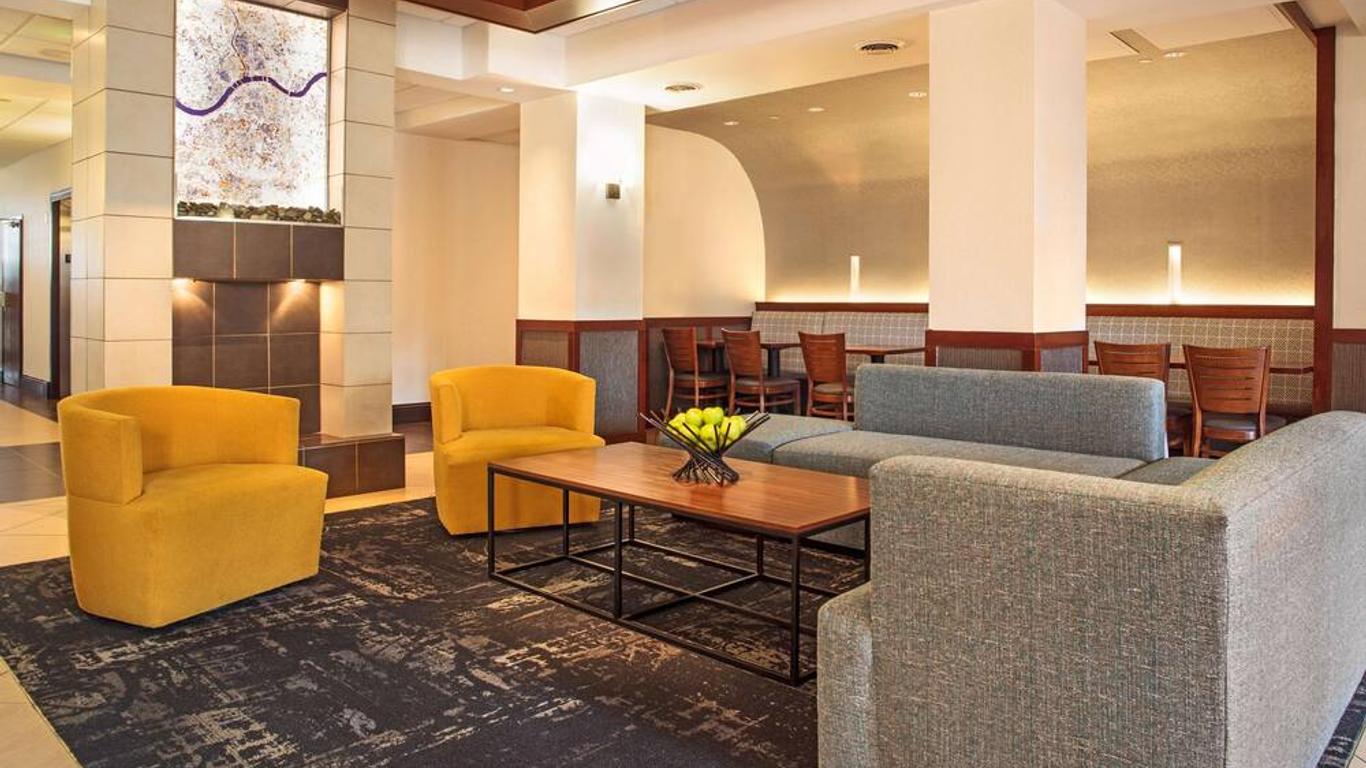 Hyatt Place Cincinnati Blue Ash