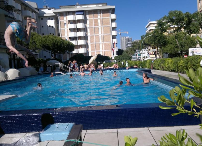 Otro Foto
