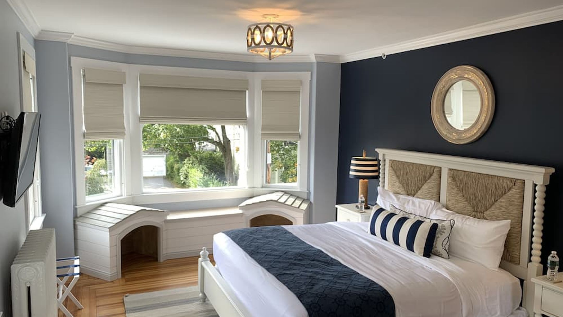 Paws on Pelham desde 2,412 (̶9̶,̶0̶4̶7̶). Newport Bed and breakfasts