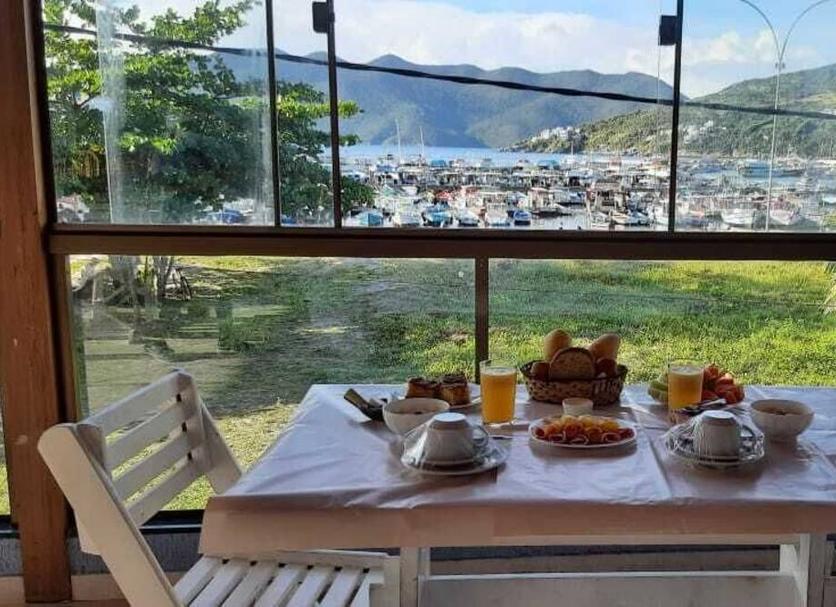 Otro Foto