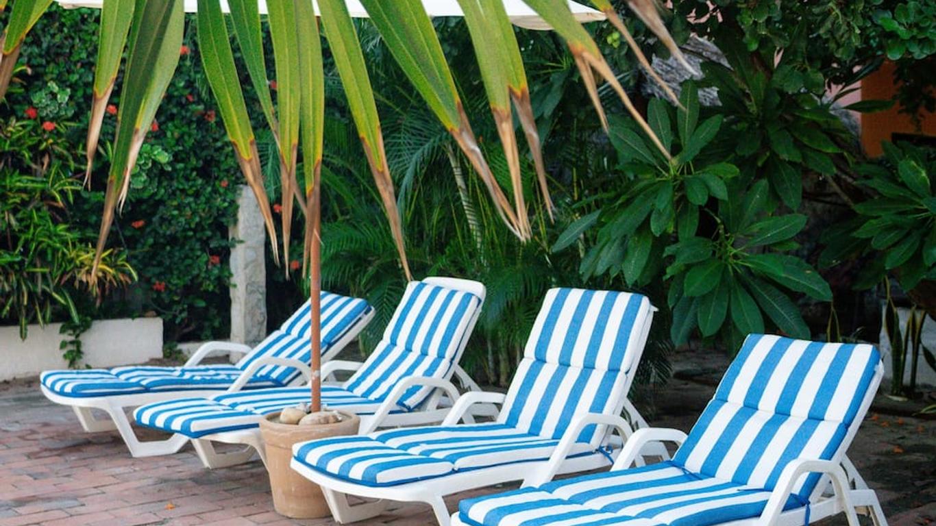 La Playita Beach House