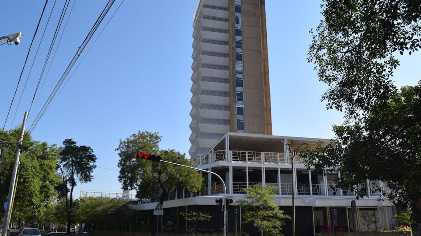 Hotel Petit Maria Jose