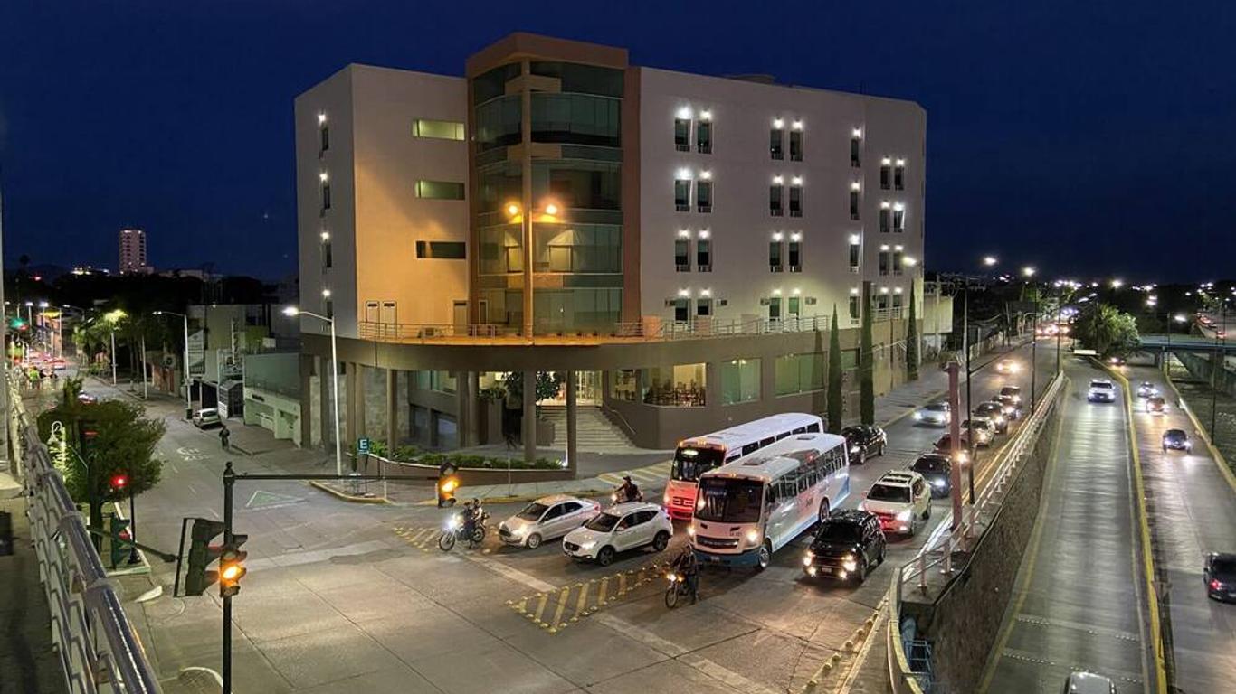 Hotel Enterprise Inn Poliforum