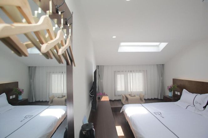 Xiao Yuan Alley Courtyard Hotel