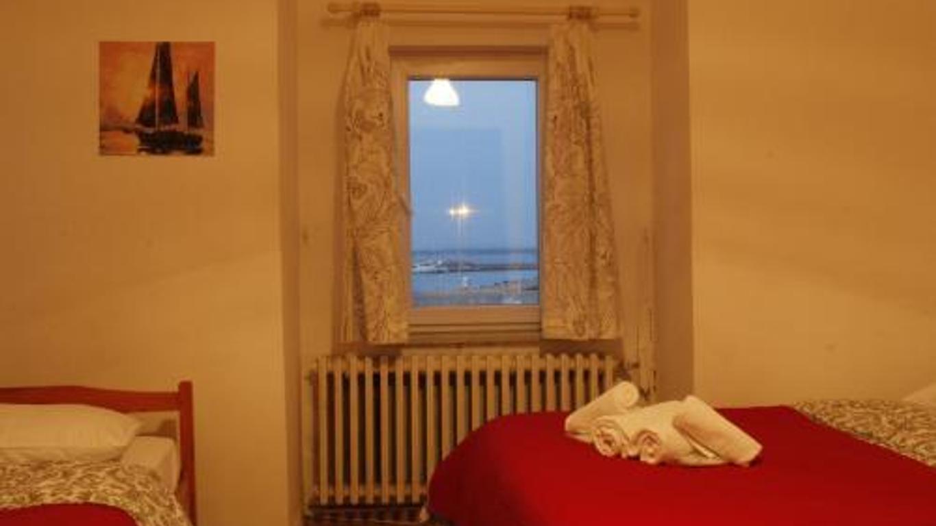Gumus Hotel