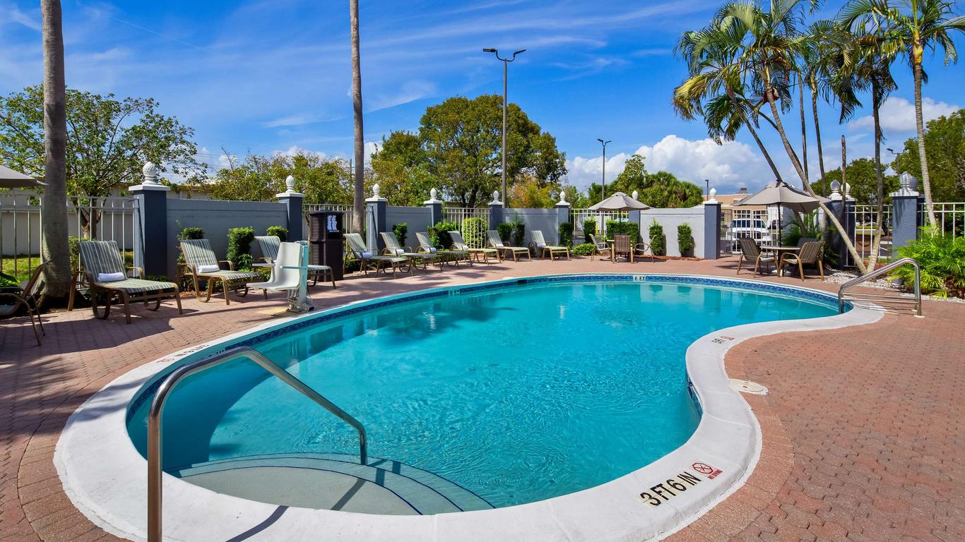 Best Western Fort Myers Inn & Suites