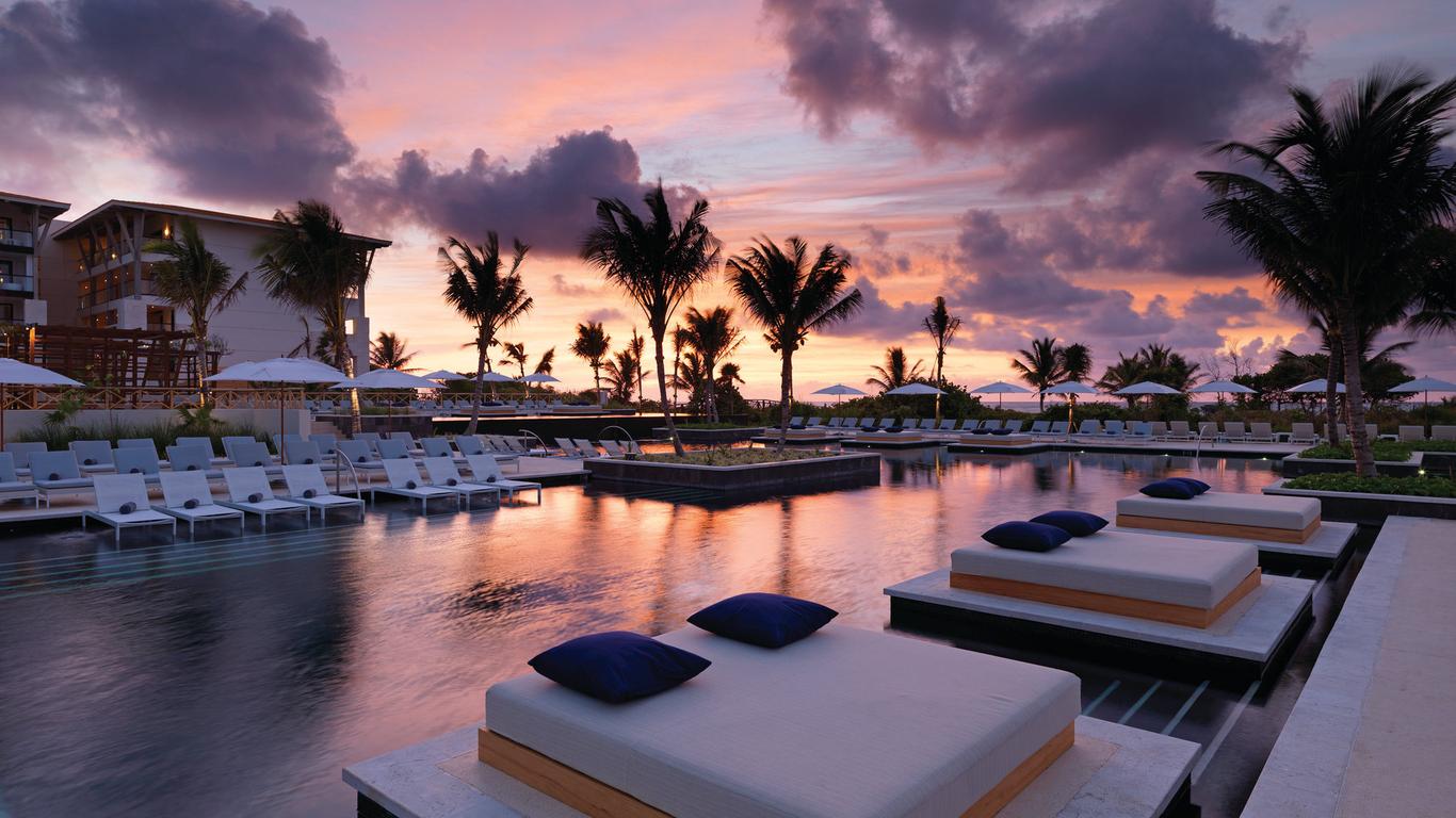 Unico 20°n 87°w - Riviera Maya - Adults Only desde $6,883 ($̶1̶2̶,̶6̶9̶5̶).  Puerto Aventuras Resorts - KAYAK