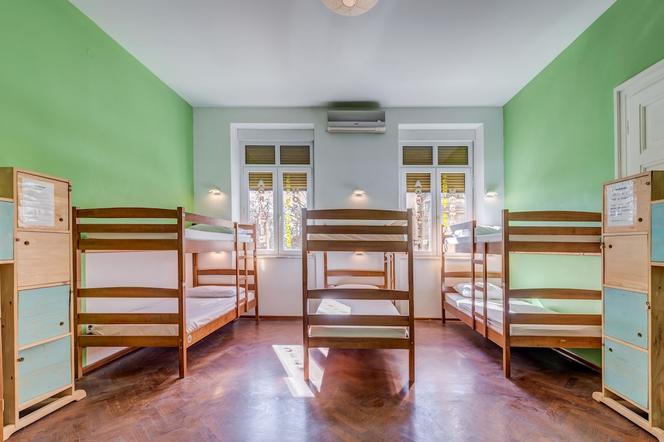 Adriatic Hostel