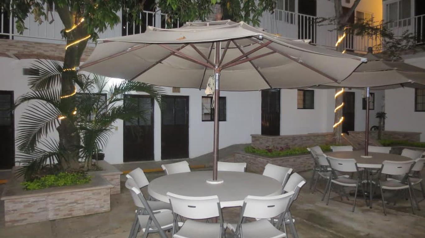 Hotel Arboledas