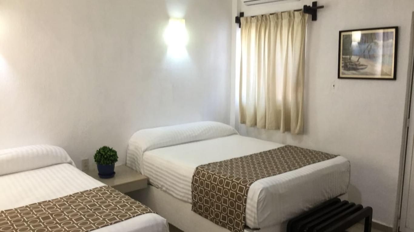 Hotel Arista Bugambilias