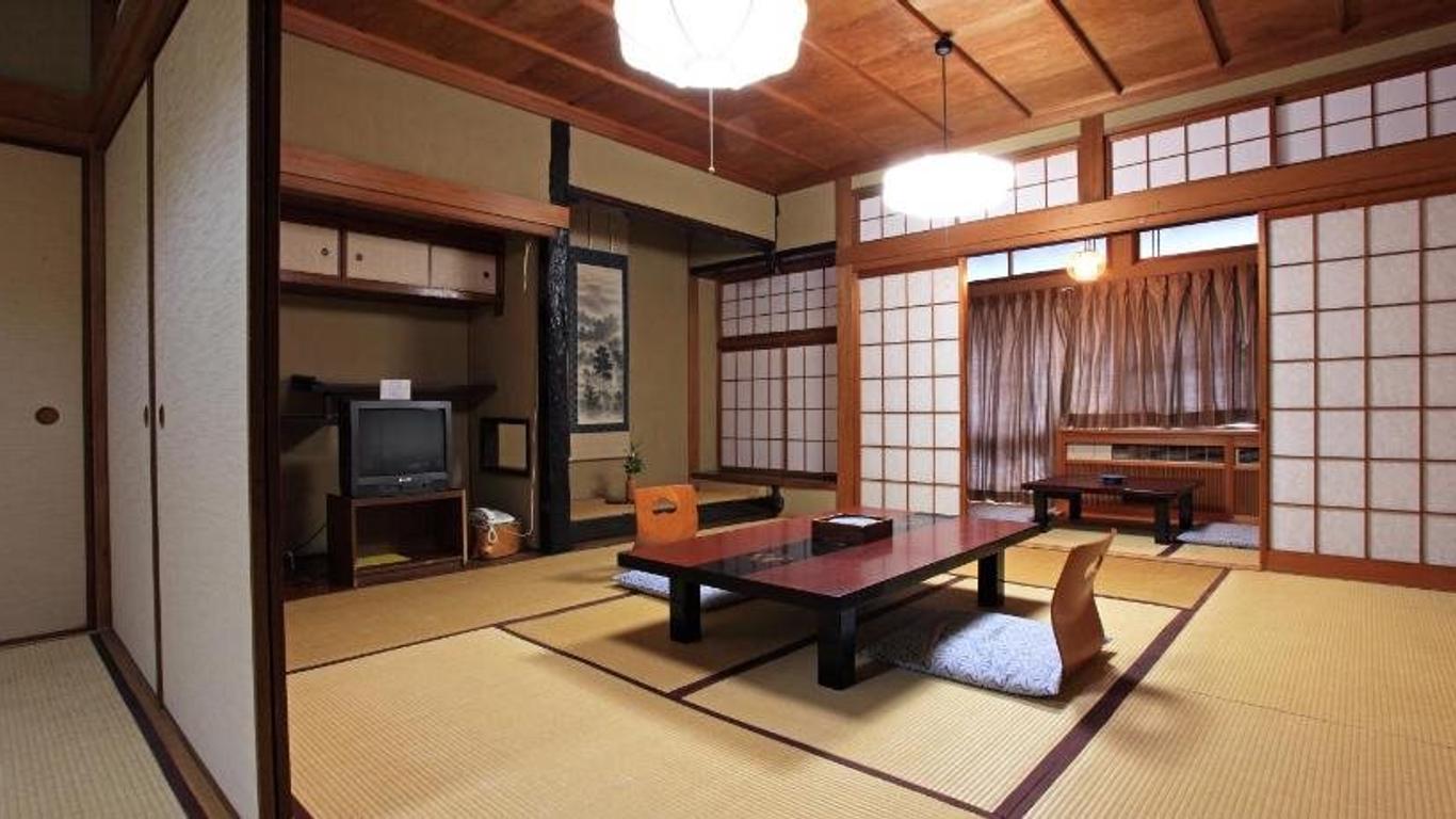 Ryokan Adumaya
