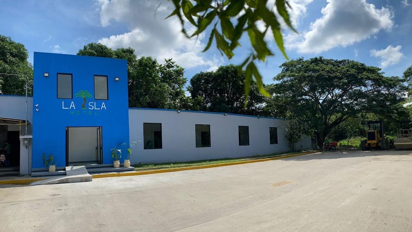 Hotel La Isla
