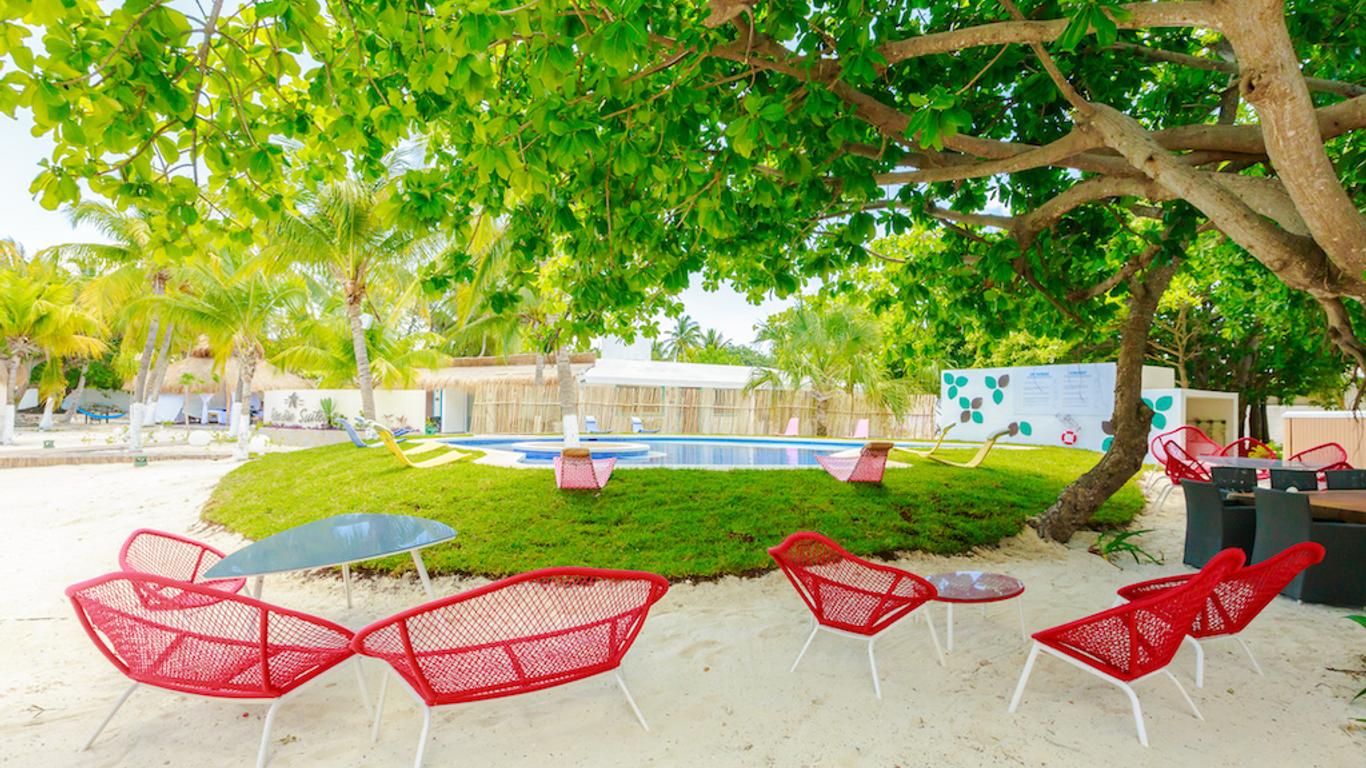 Hotel Paradise Suites