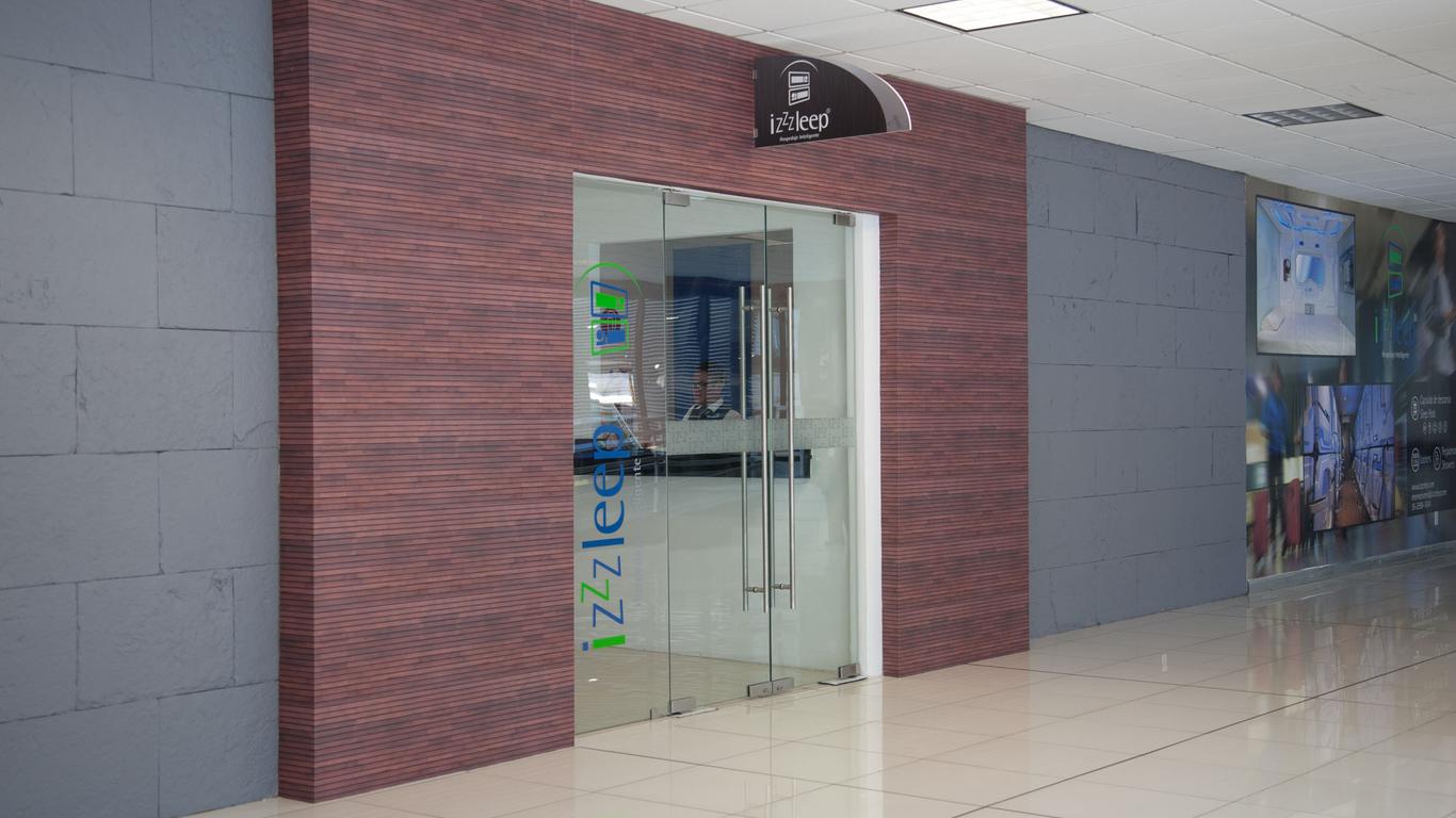 Izzzleep Aeropuerto Terminal 1 desde 805 (̶1̶,̶3̶3̶2̶). Ciudad de Izzzleep Aeropuerto Terminal 1 desde 805 (̶1̶,̶3̶3̶2̶). Ciudad de